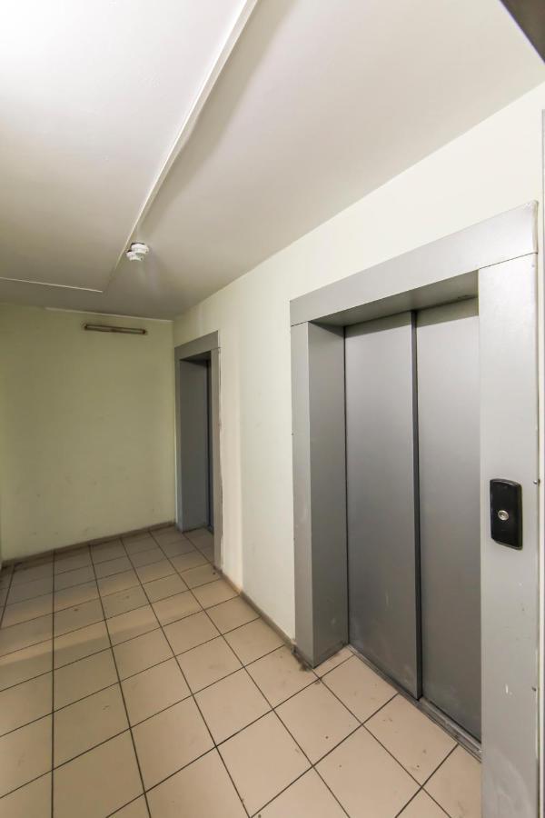 Super Comfort Flat For You Near The Metro. キエフ エクステリア 写真